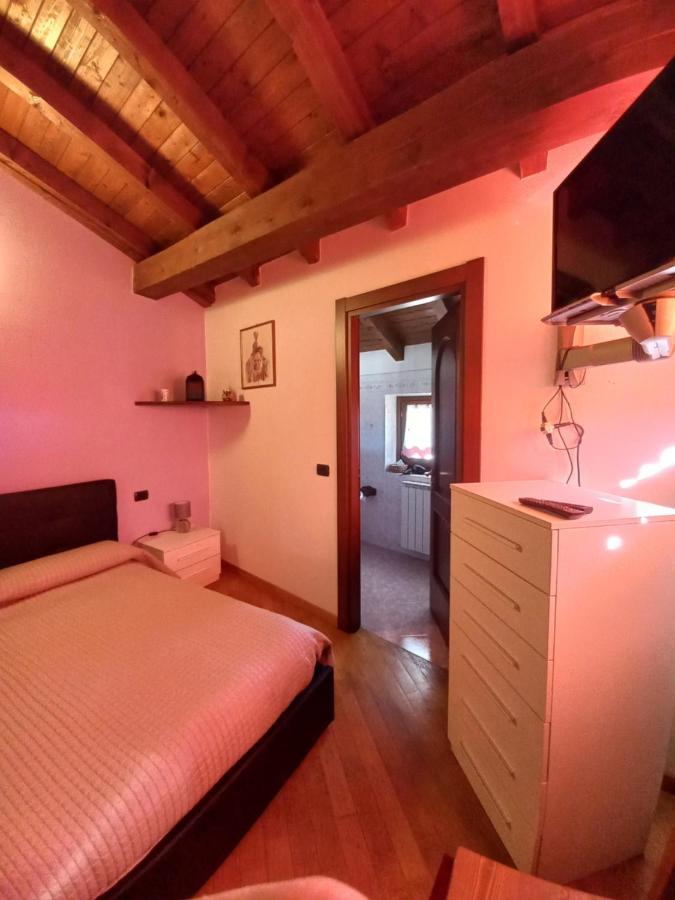Casa Vacanza Da Ghislin 테글리오 외부 사진