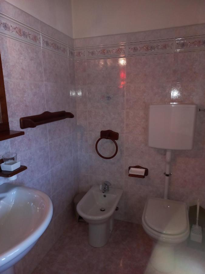 Casa Vacanza Da Ghislin 테글리오 외부 사진